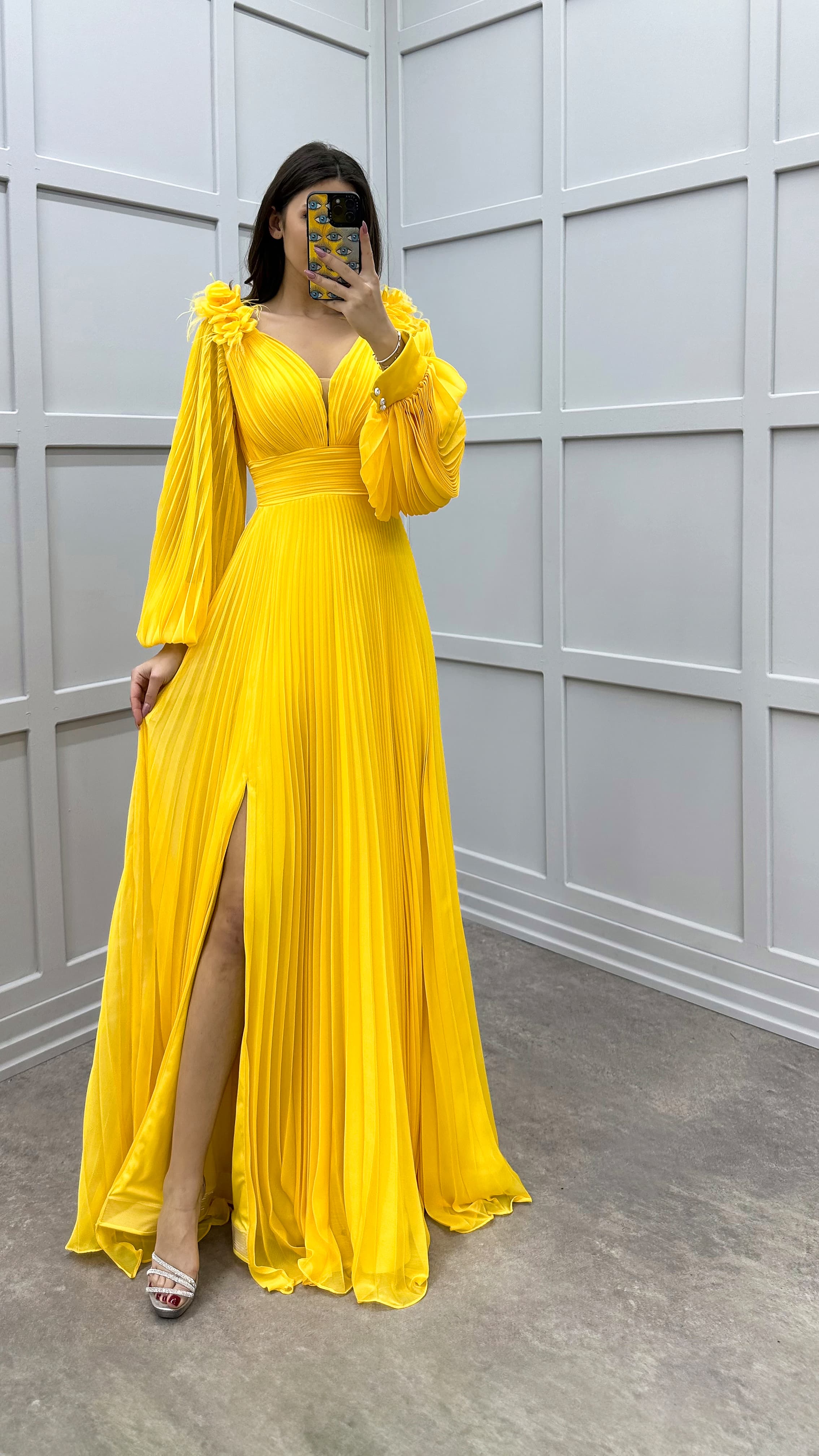 SLEEVE PLEATED SHOULDER DETAIL DESIGN DRESS