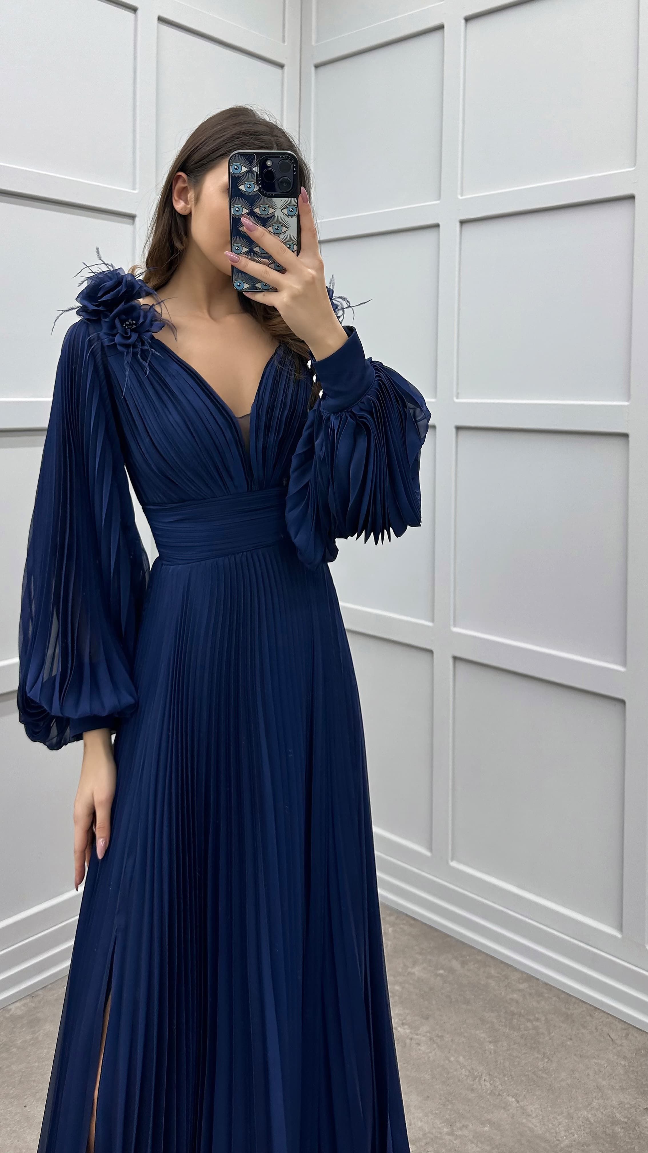 SLEEVE PLEATED SHOULDER DETAIL DESIGN DRESS