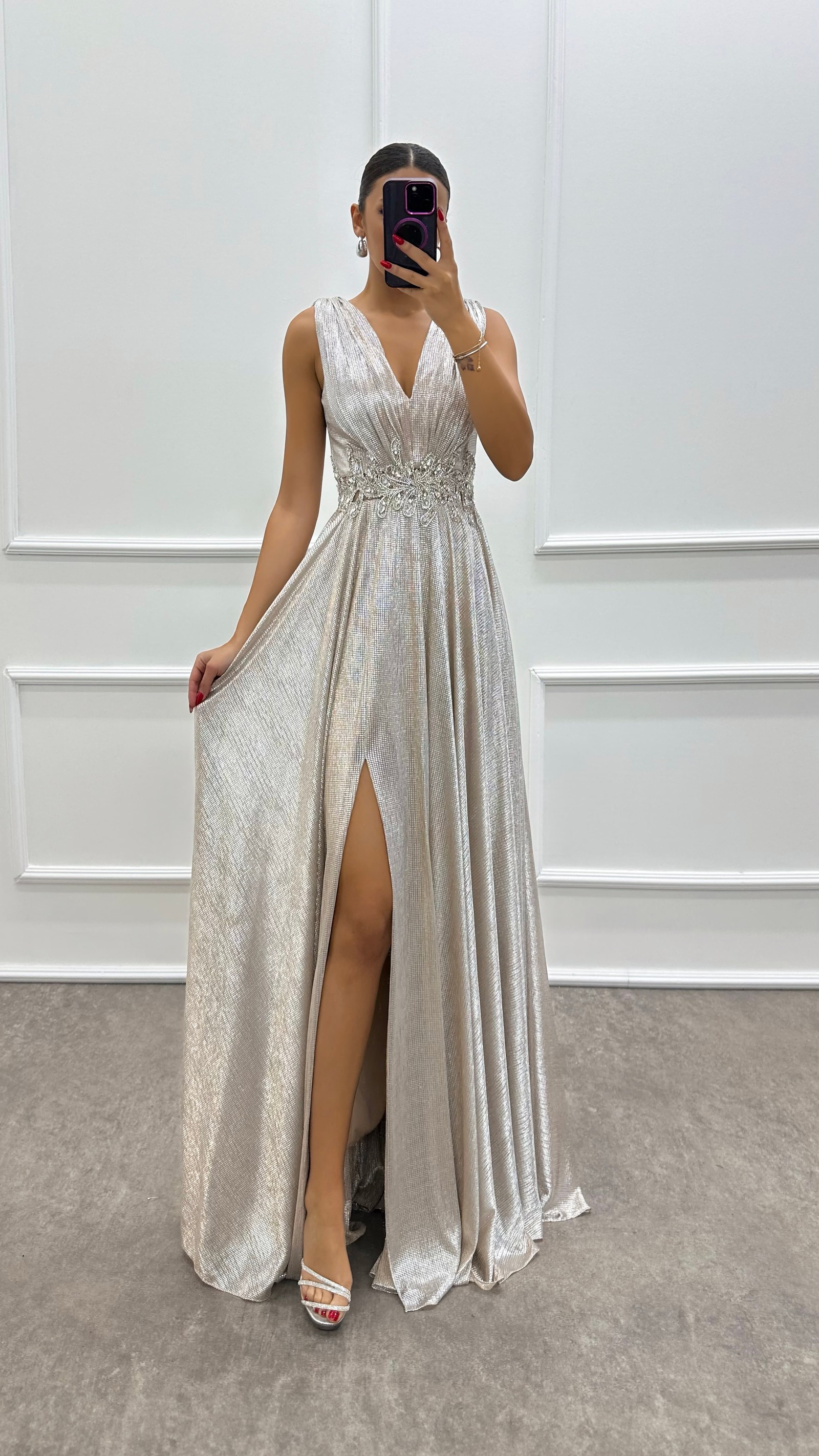 GREY V-NECK WAIST EMBROIDERED DESIGN DRESS