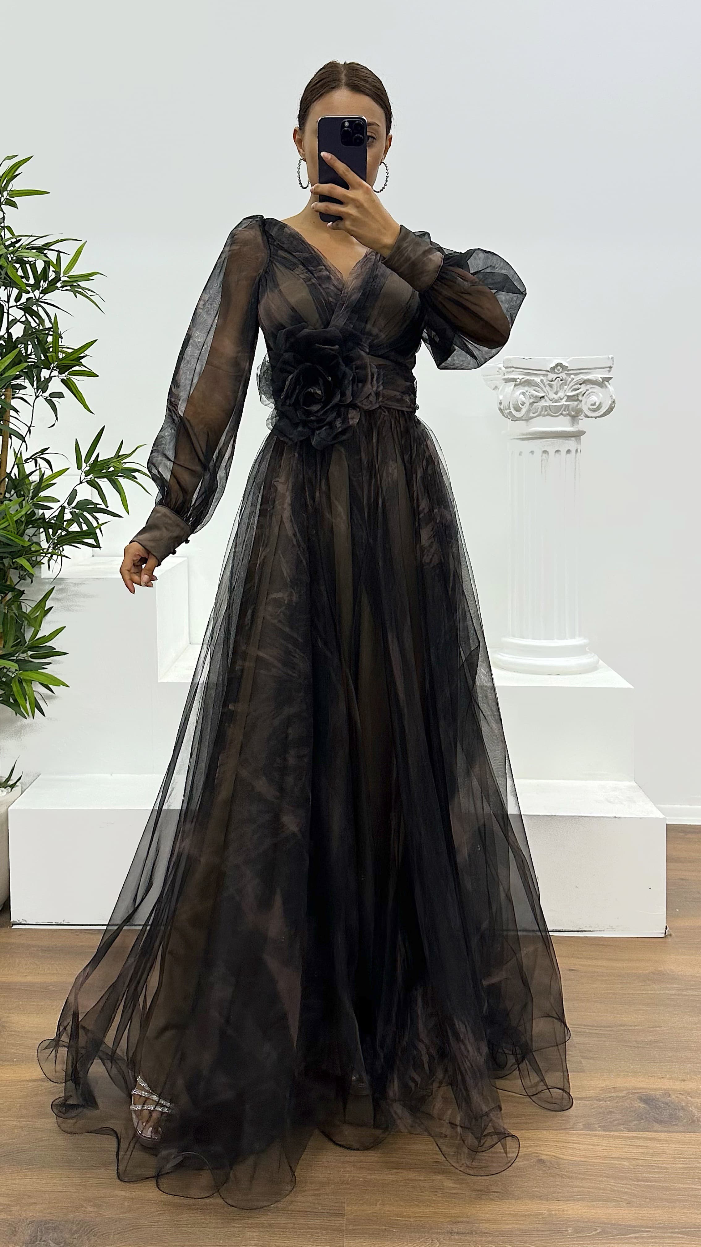 V Neck Tulle Evening Dress