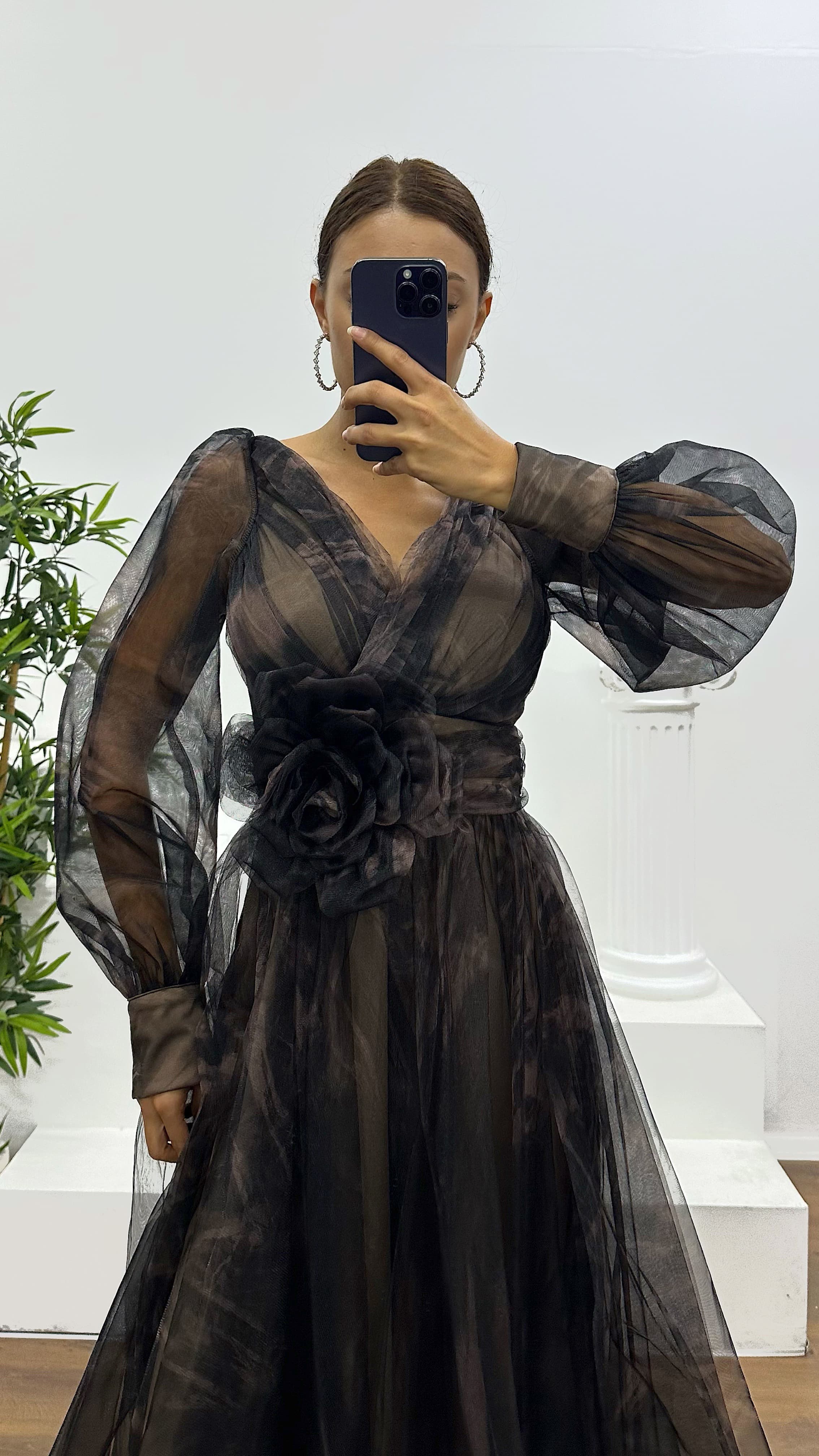 V Neck Tulle Evening Dress