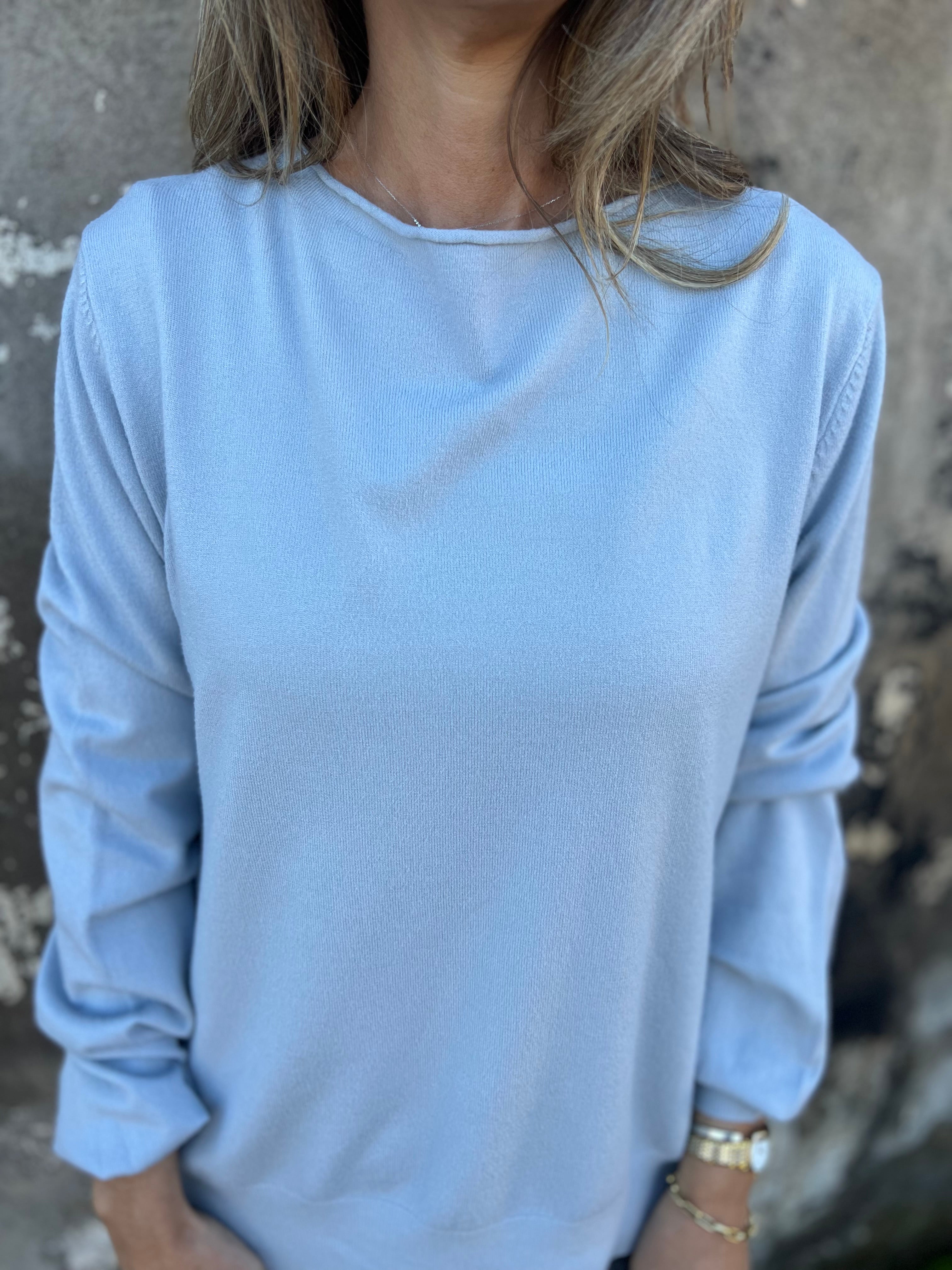 Basic gray boat neck sweater
