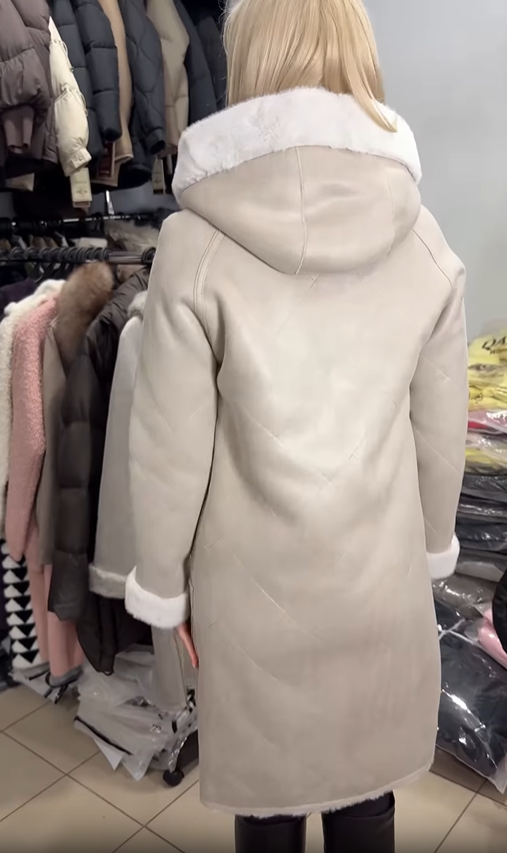 Reversible Faux Fur and Suede - Style Coat