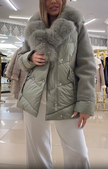 Knit-Sleeve & Puffer Hybrid Jacket with Faux Fur Collar