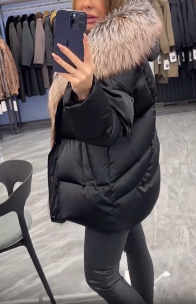 Down jacket with thickened faux fur collar