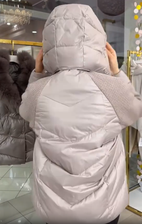 Mixed-Media Puffer Jacket with Faux Fur Collar