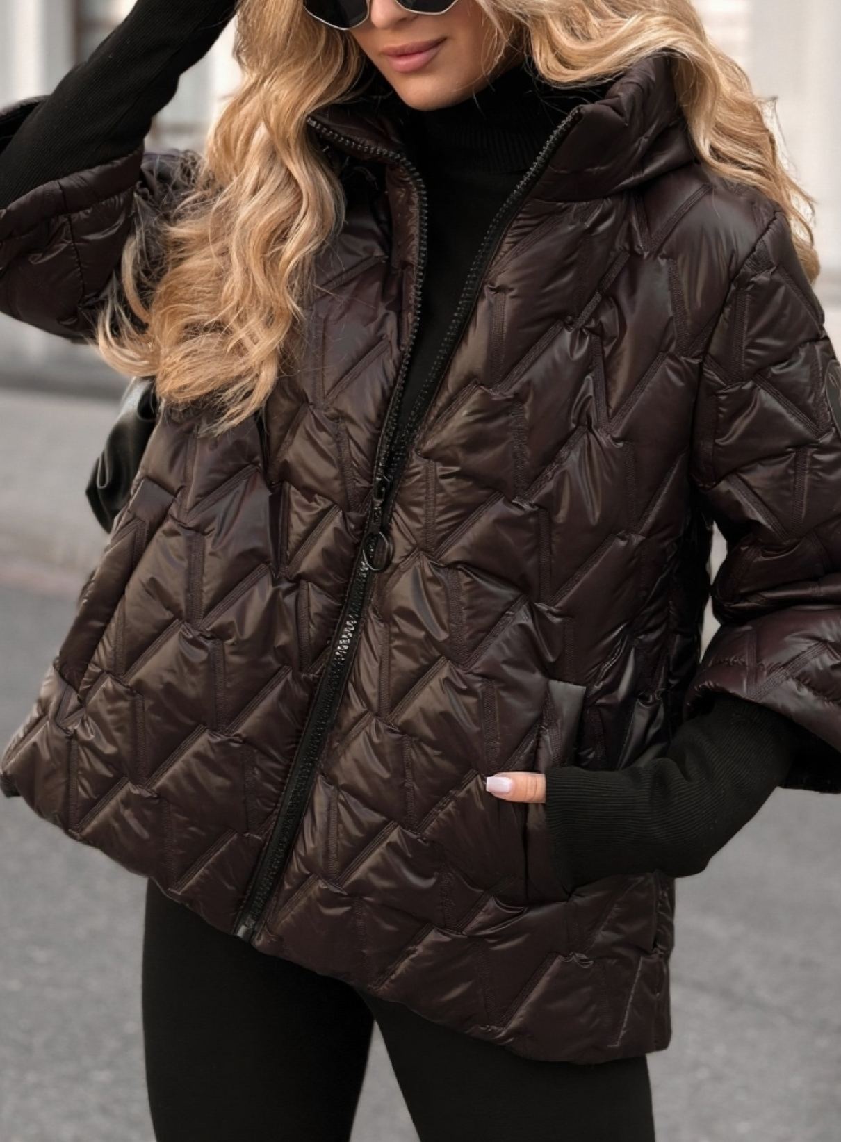 Quiet Afternoon burgundy short quilted jacket