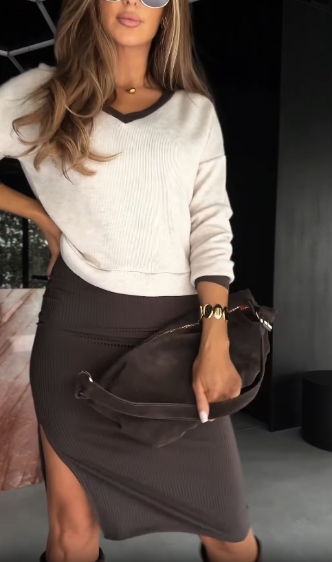 V-neck sweater with ribbed midi skirt set