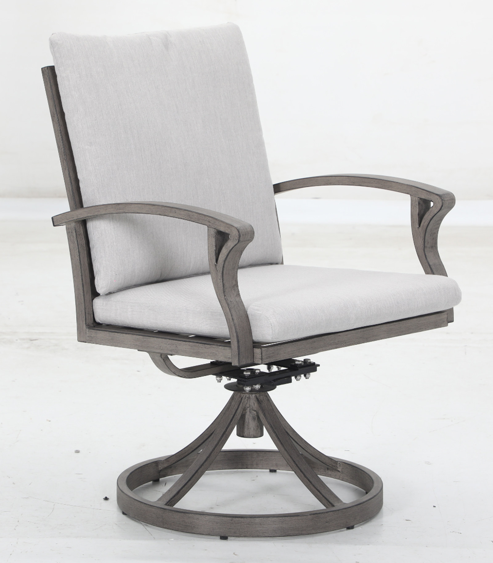 6 swivel chairs+12 cushions+1 table