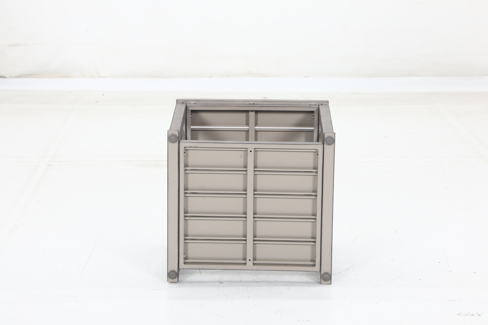 2 stationary sofa+4 cushions+1 side table