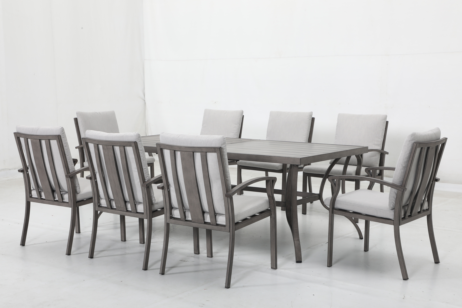 8 stationary chairs+16 cushions+1 table