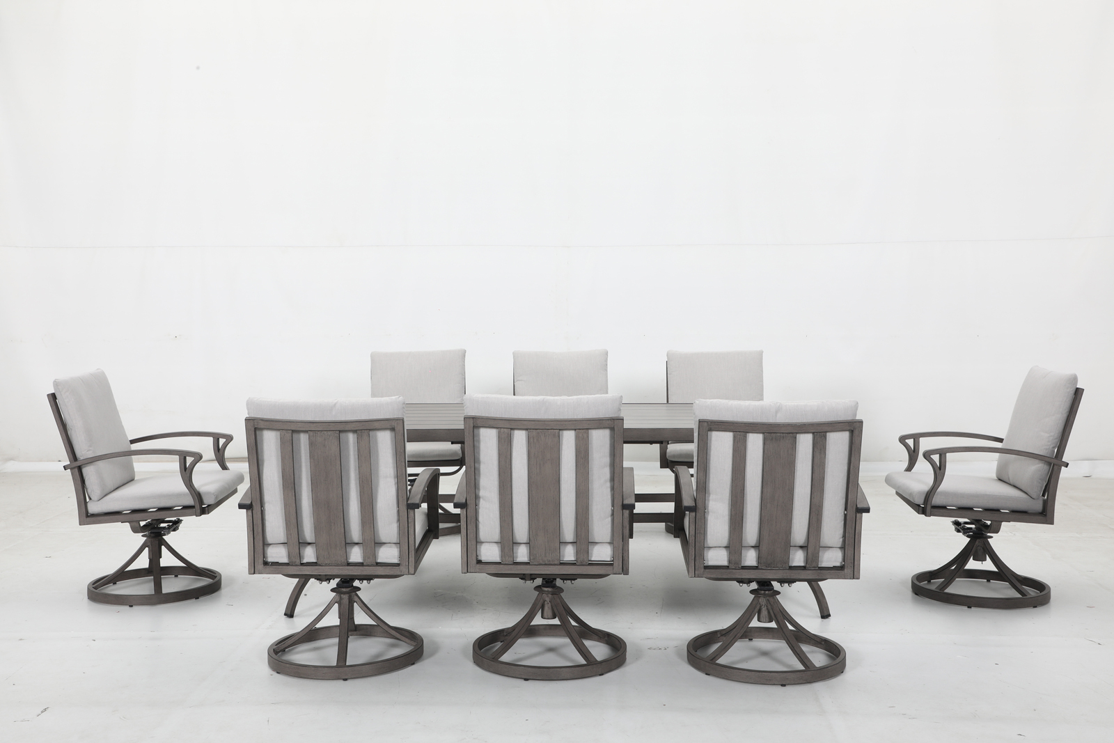 8 swivel chairs+16 cushions+1 table