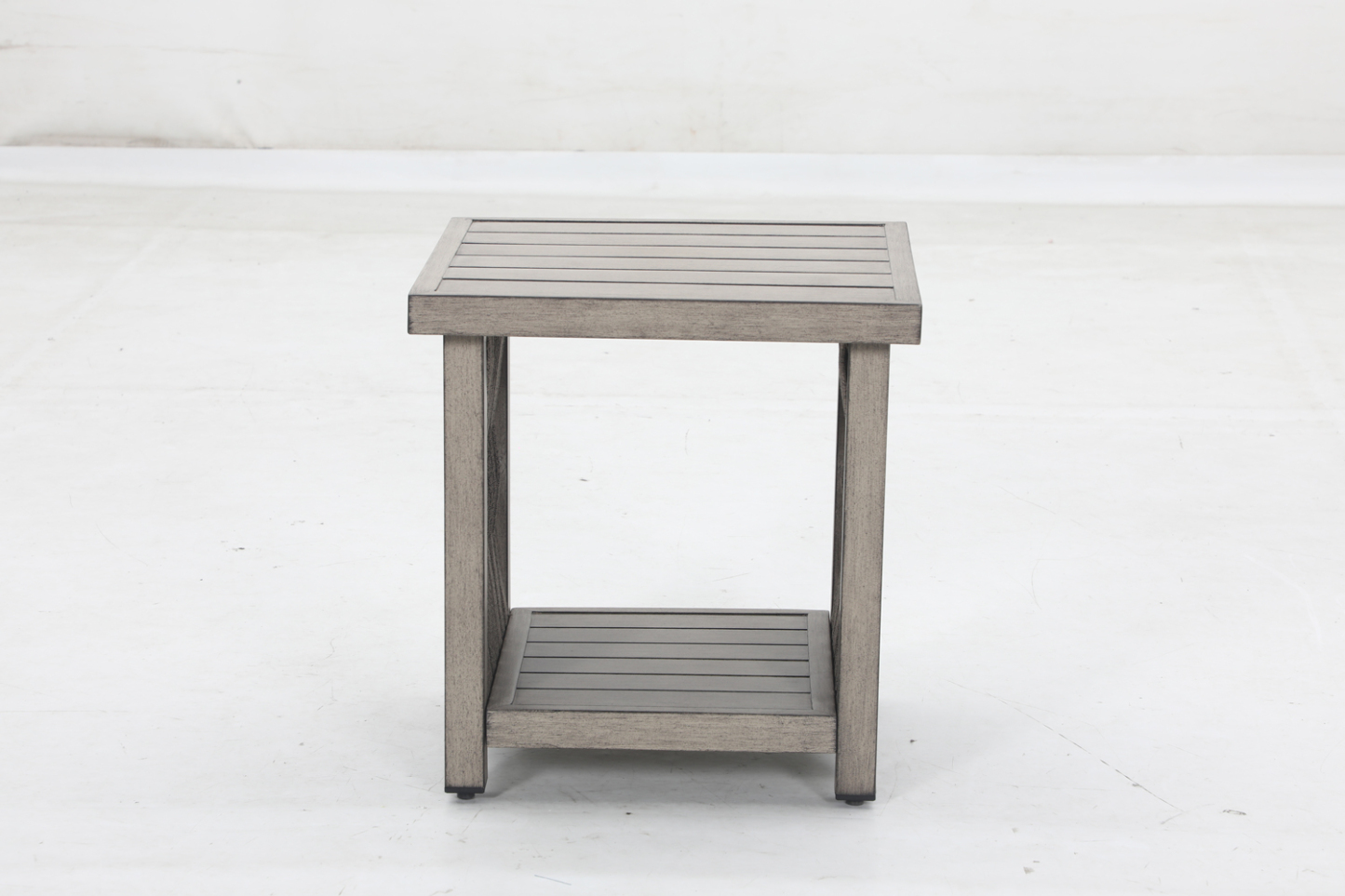 2 Swivel Sofa+4 cushions+1 coffee table