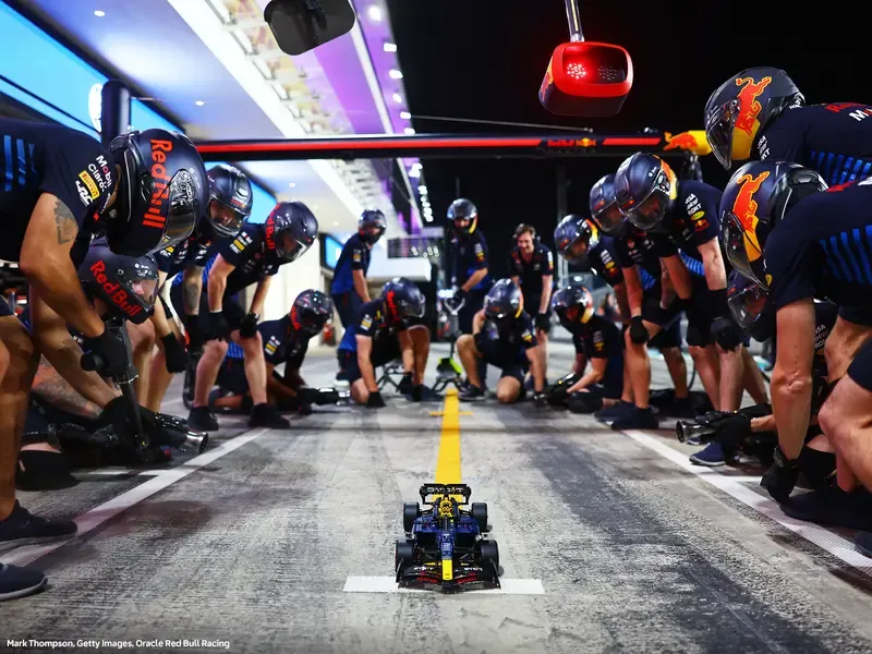 Oracle Red Bull Racing RB20 F1 Rennauto