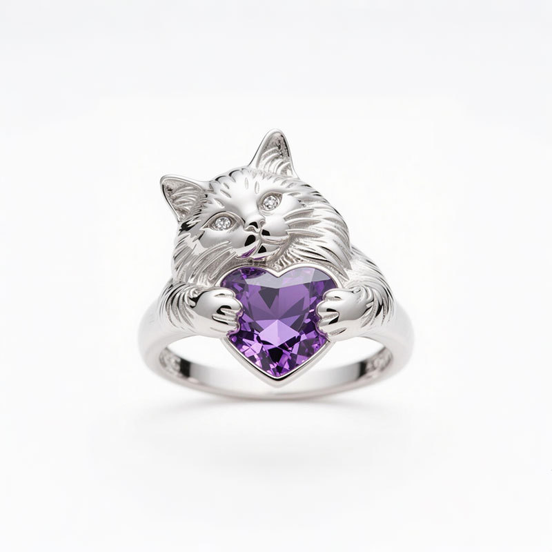 Anyes Heart-cut Amethyst Persian Cat Cocktail Ring