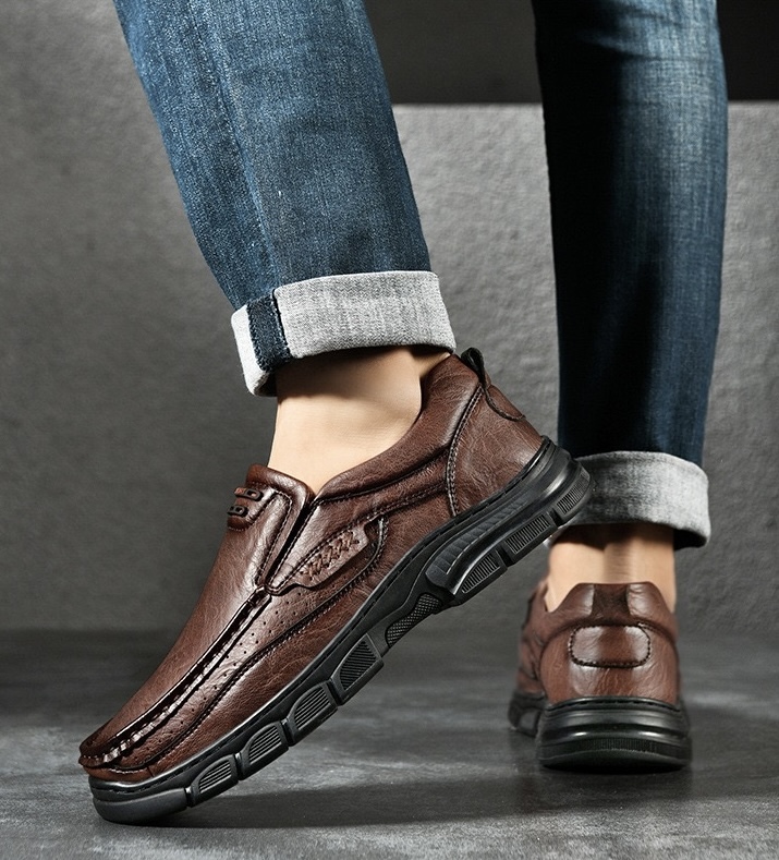 Men's Handmade Cowhide Orthopedic Loafers by VECTOSOLE 