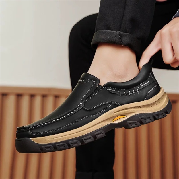 VECTOSOLE Men’s Handcrafted Cowhide Orthopedic Outdoor Loafers 