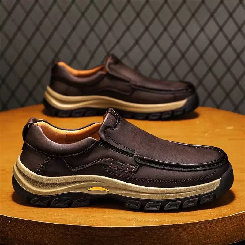 VECTOSOLE Men’s Handcrafted Cowhide Orthopedic Outdoor Loafers 