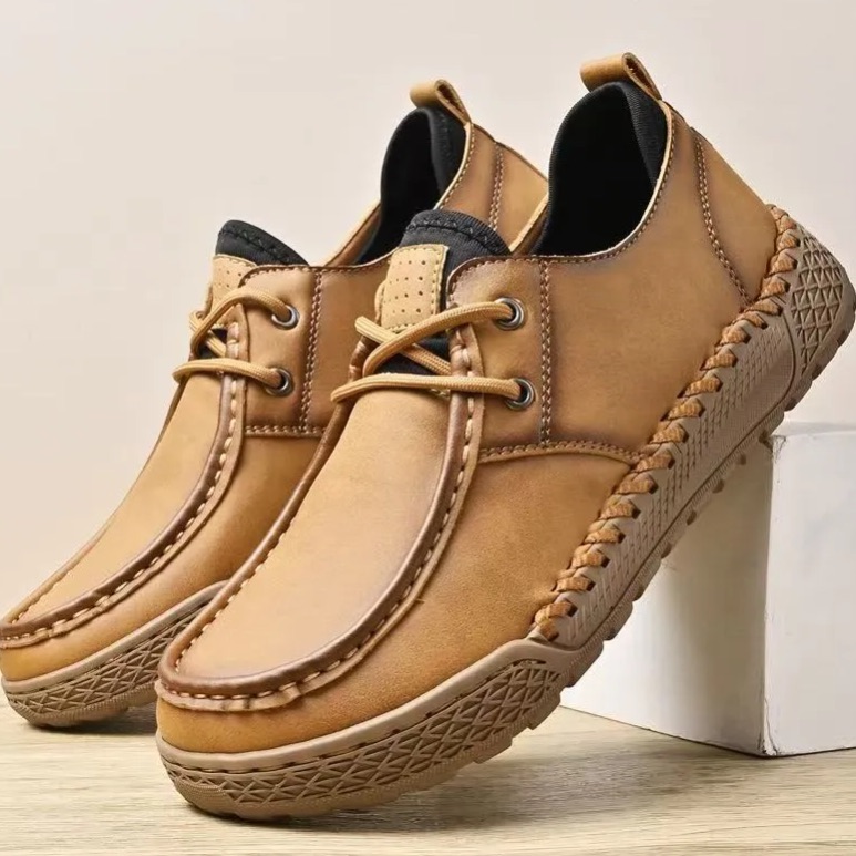Men's Casual Leather Driving Shoes – Handmade Stitching, Lightweight Low-Top Lace-Up Loafers
