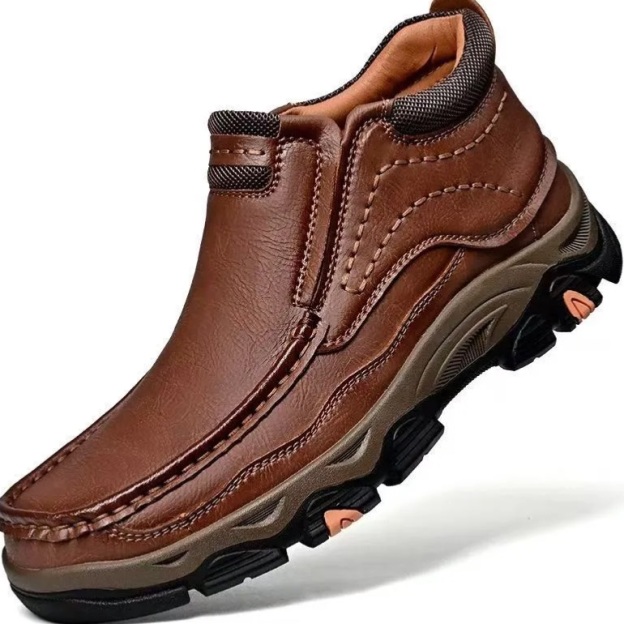 Comfort Fit Short Boots – Handcrafted Leather for Everyday Wear