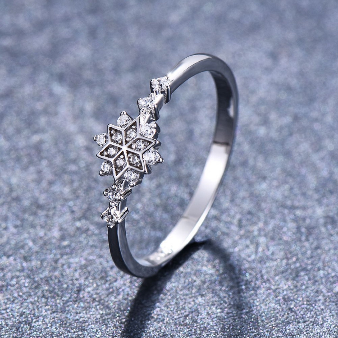 Hexagonal Snowflake Women's Ring