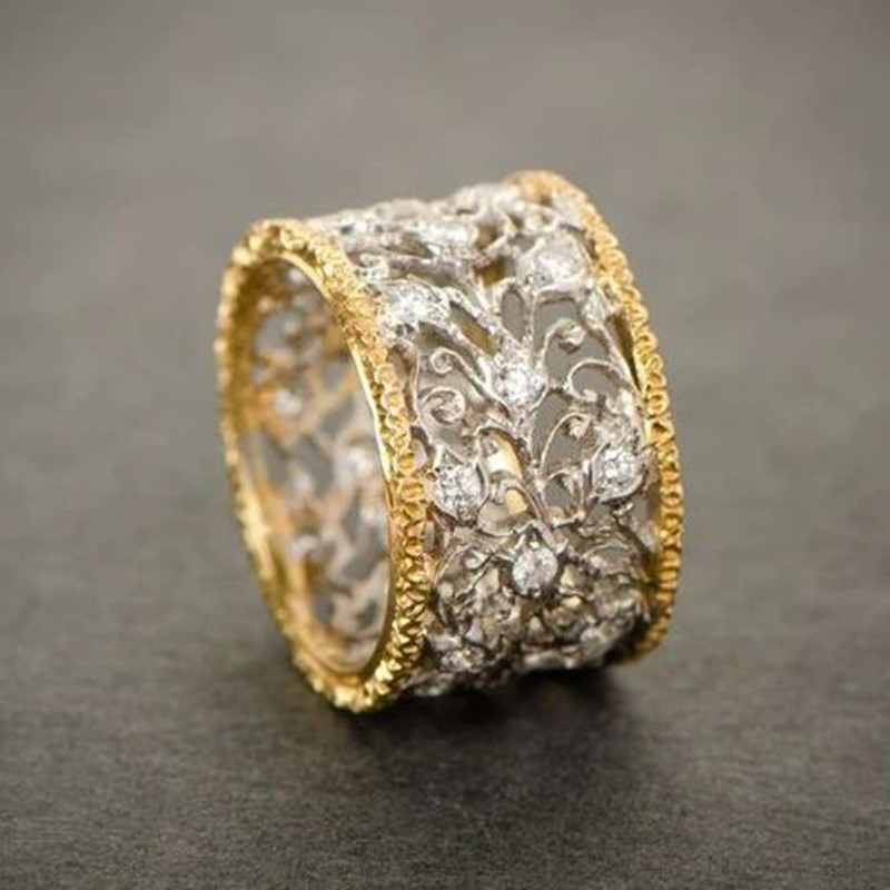 Openwork patterned zircon-set vintage ring