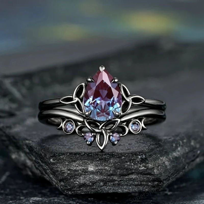 Gunmetal Purple Heart Zircon Flower Crown Ring