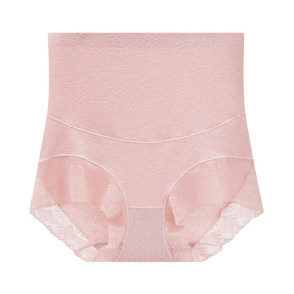 Lekko, bez śladowych majtek biodrowych