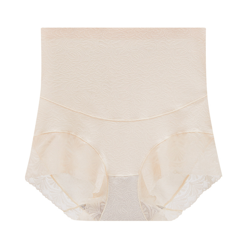 Lekko, bez śladowych majtek biodrowych