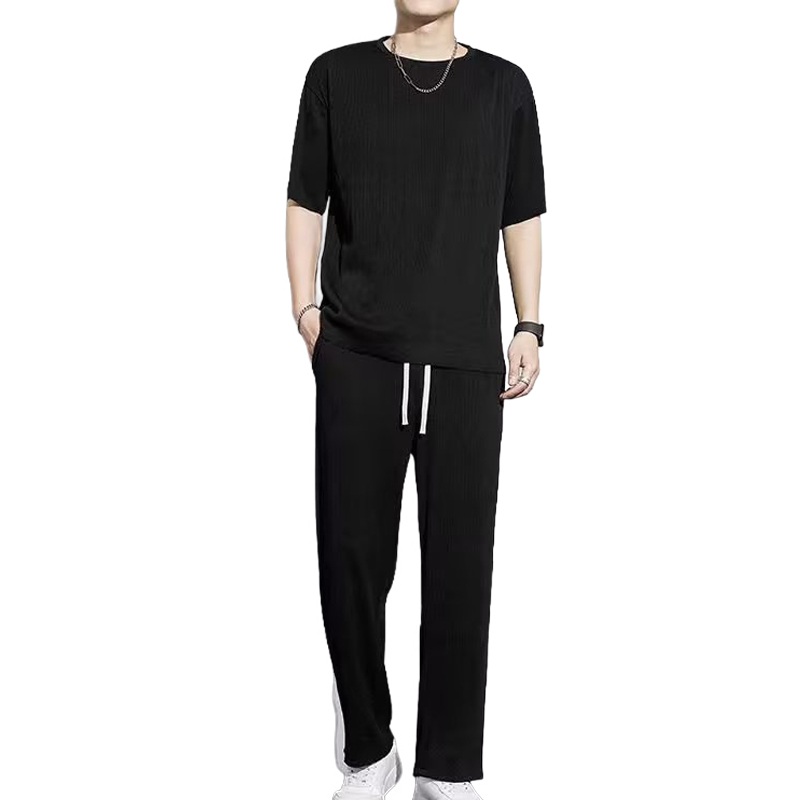 Trendy loose-fit ice silk casual sportswear set