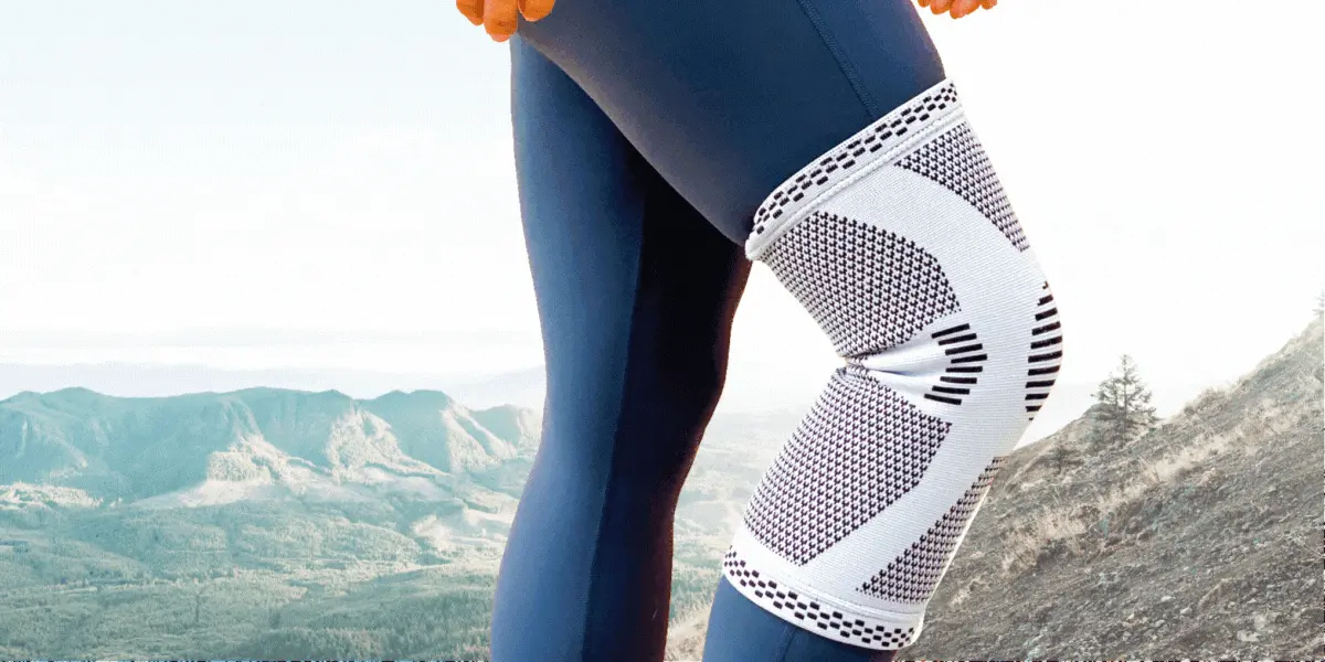 Close up of Compressa knee sleeve on a leg