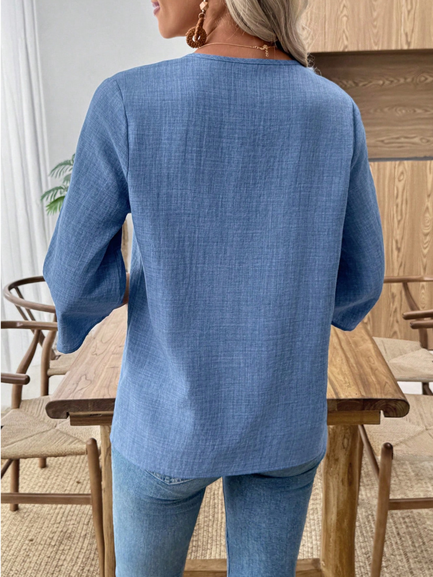 Elegant and fashionable solid color lace loose shirt