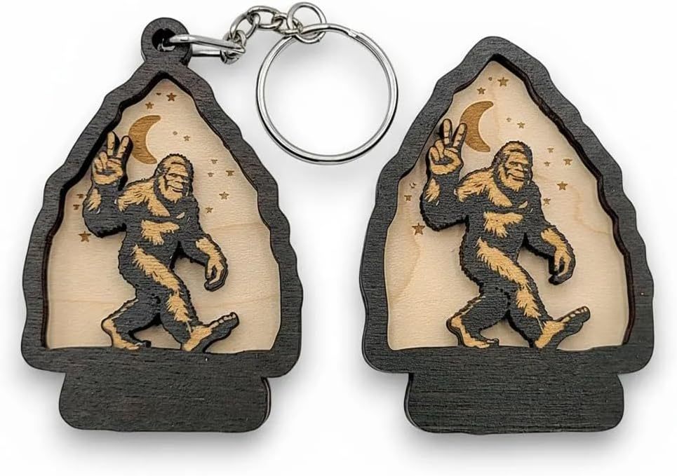 Bigfoot Keychain & Magnet Set, Wooden Bigfoot Footprint Keychain Accessory Gifts for Men & Sasquatch Enthusiasts