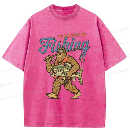 Baddiecat Bigfoot Fishing Washed T-shirt