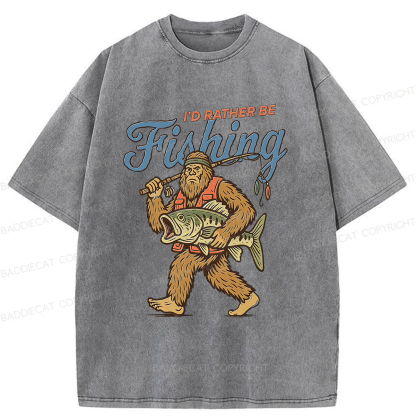Baddiecat Bigfoot Fishing Washed T-shirt