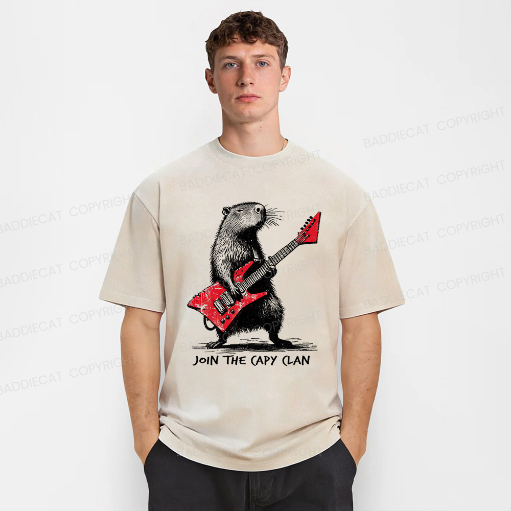 Baddiecat Capybara Rock Washed T-shirt
