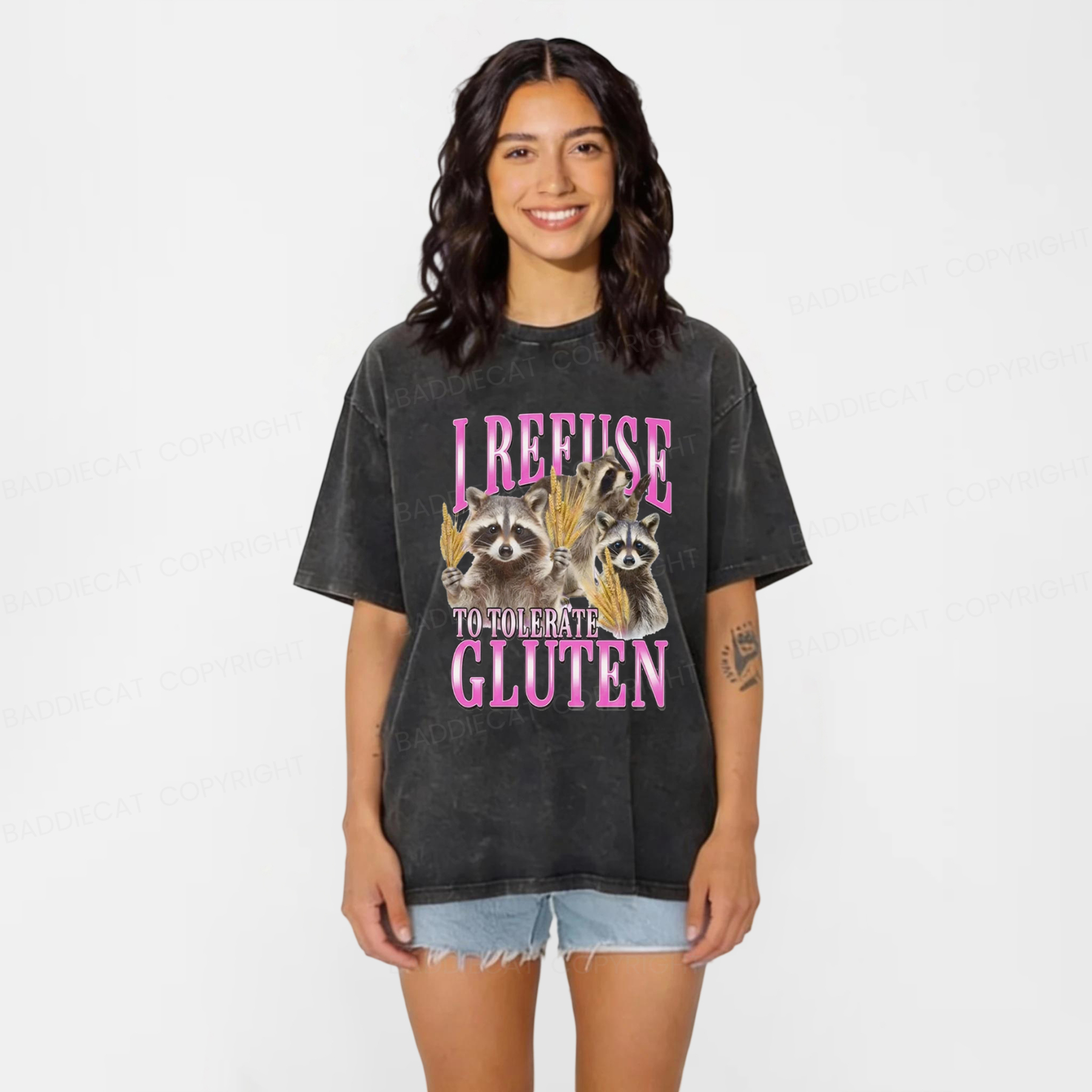 Baddiecat I Reeuse To Tolerate Gluten Raccoon Washed T-shirt
