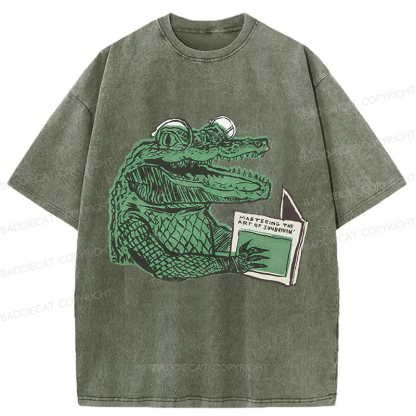 Baddiecat Mastering The Art Of Sunbathing Washed T-shirt