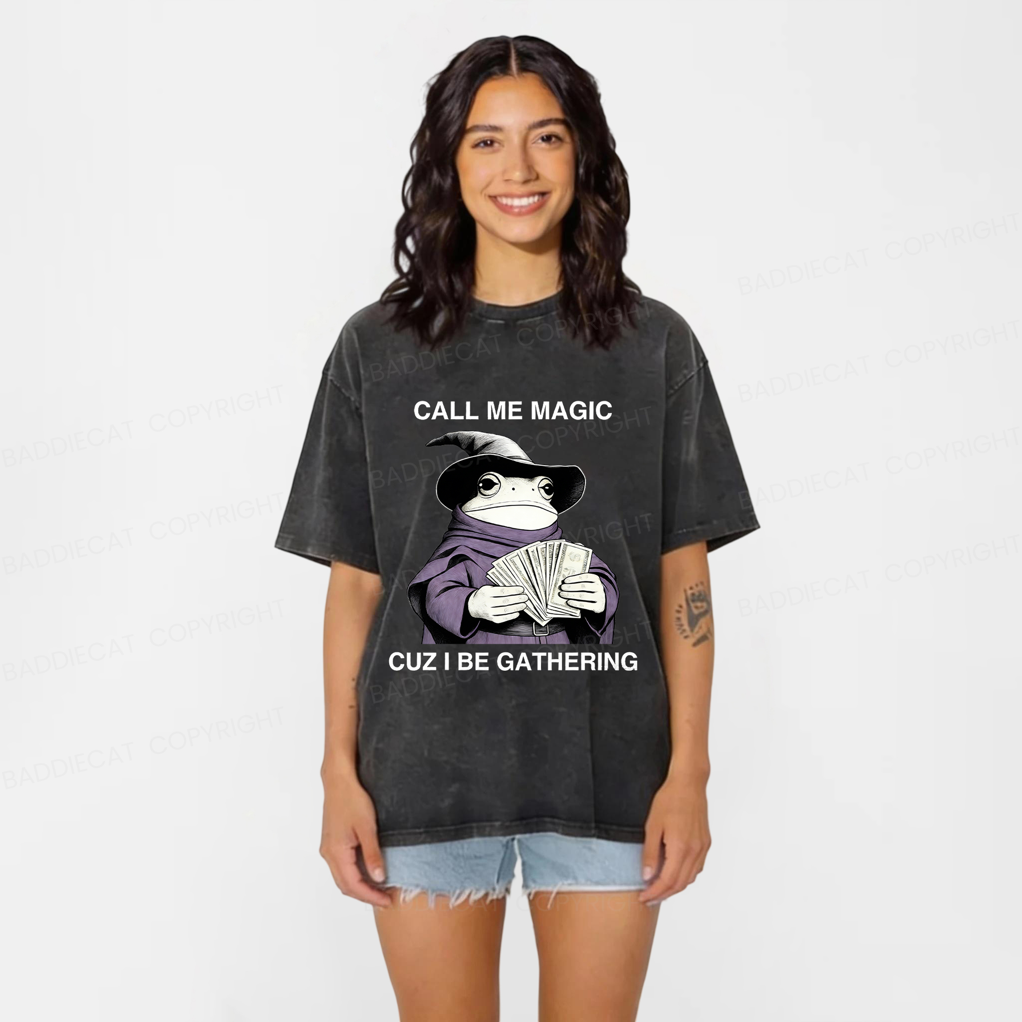 Baddiecat Magic Frog Washed T-shirt