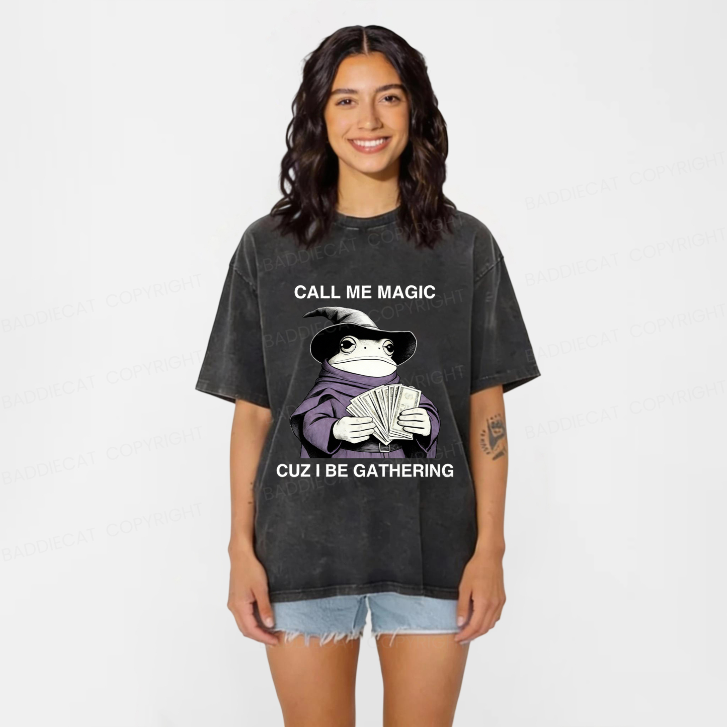 Baddiecat Magic Frog Washed T-shirt
