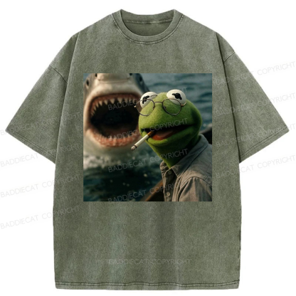 Baddiecat Shark Attack Parody Smoking Frog Washed T-shirt