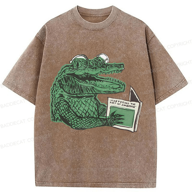 Baddiecat Mastering The Art Of Sunbathing Washed T-shirt