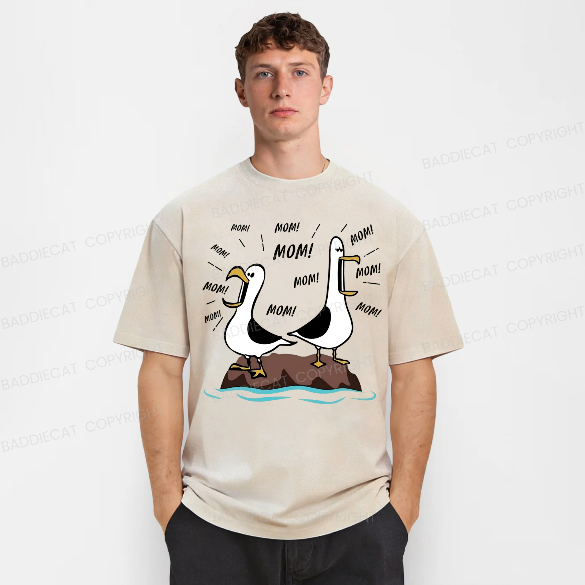 Baddiecat Seagull Mom Mom Mom Washed T-shirt