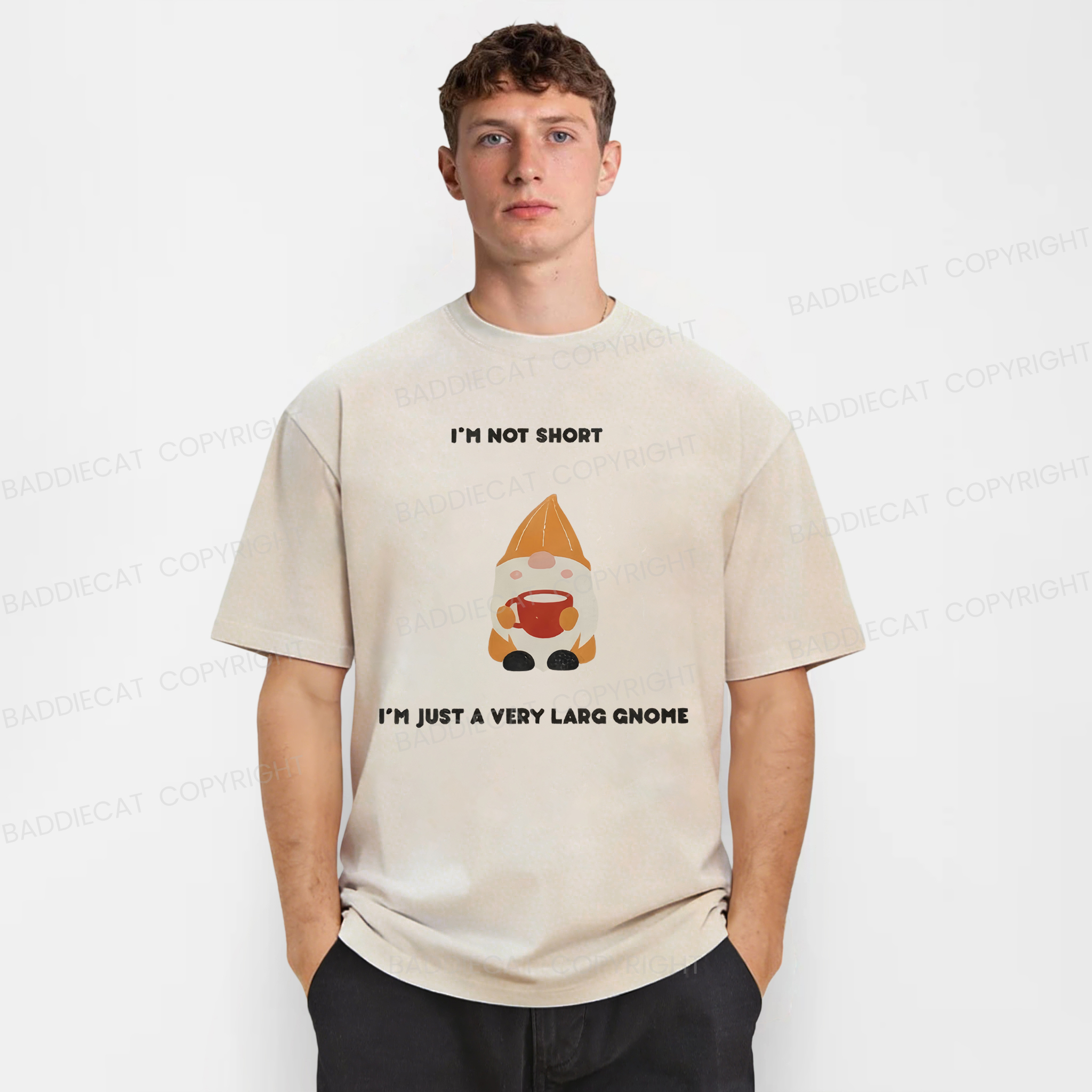 Baddiecat I'm Not Short Washed T-shirt