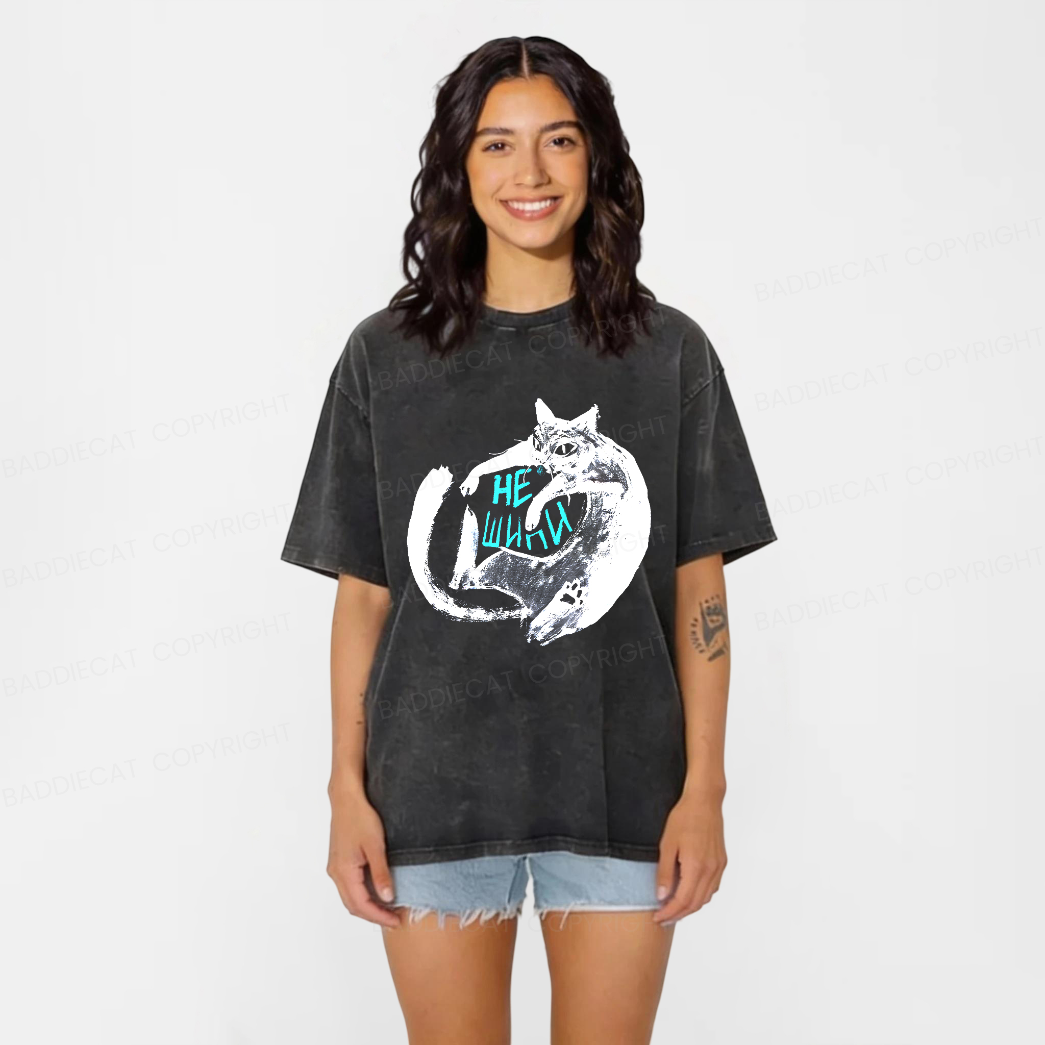 Baddiecat Don't Hiss Washed T-shirt