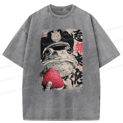 Baddiecat Distressed Strawberry Frog Washed T-shirt