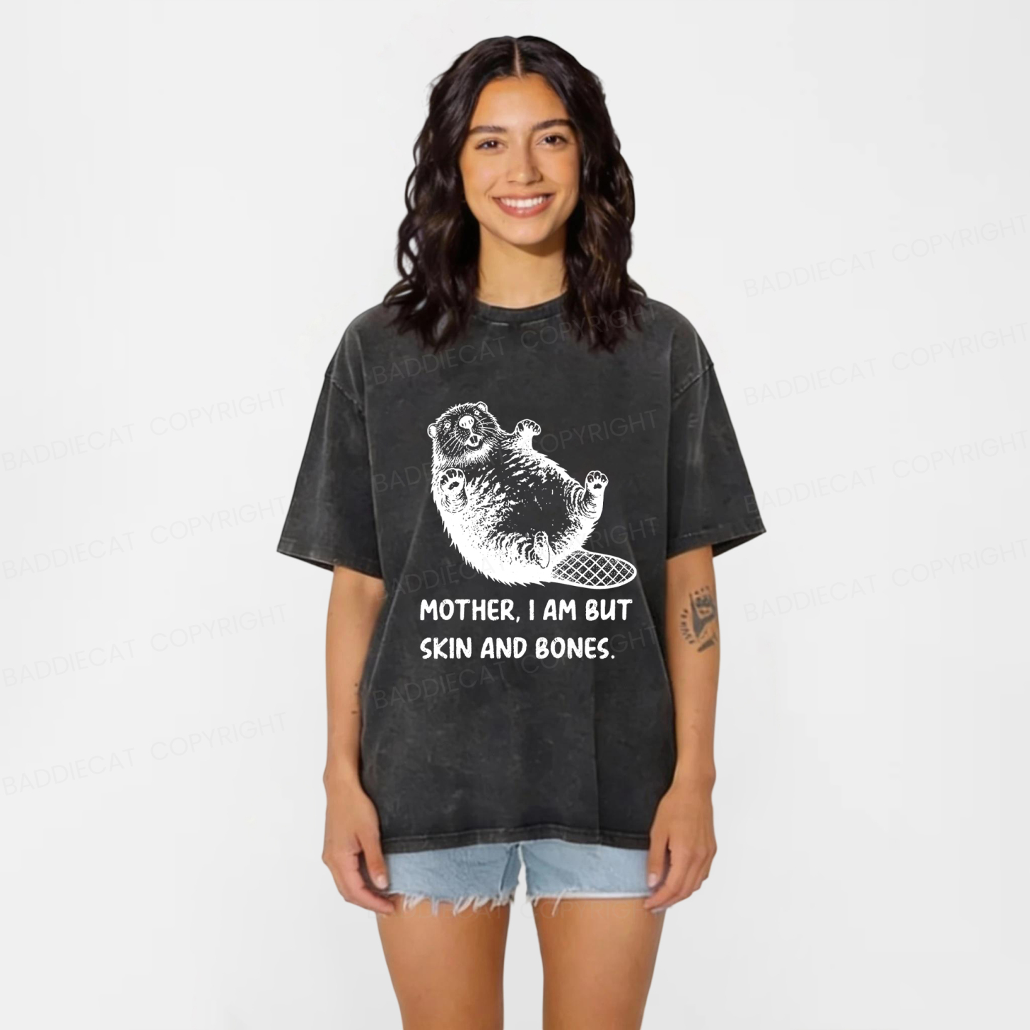 Baddiecat Hungry Capybara Washed T-shirt