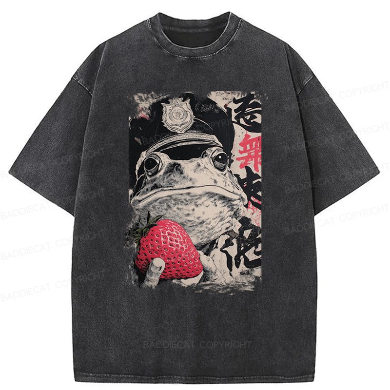 Baddiecat Distressed Strawberry Frog Washed T-shirt