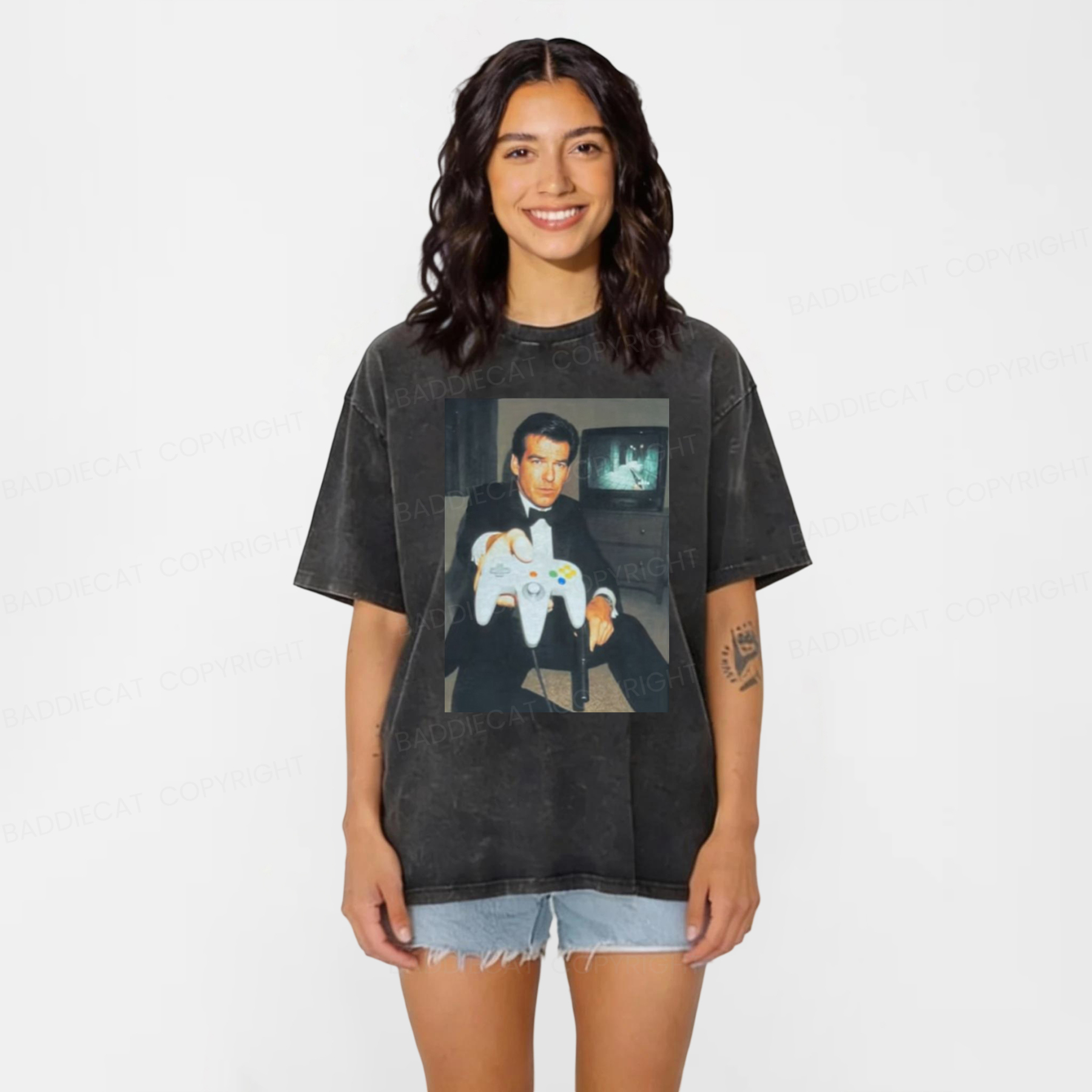 Baddiecat Vintage Gamer Graphic Washed T-shirt
