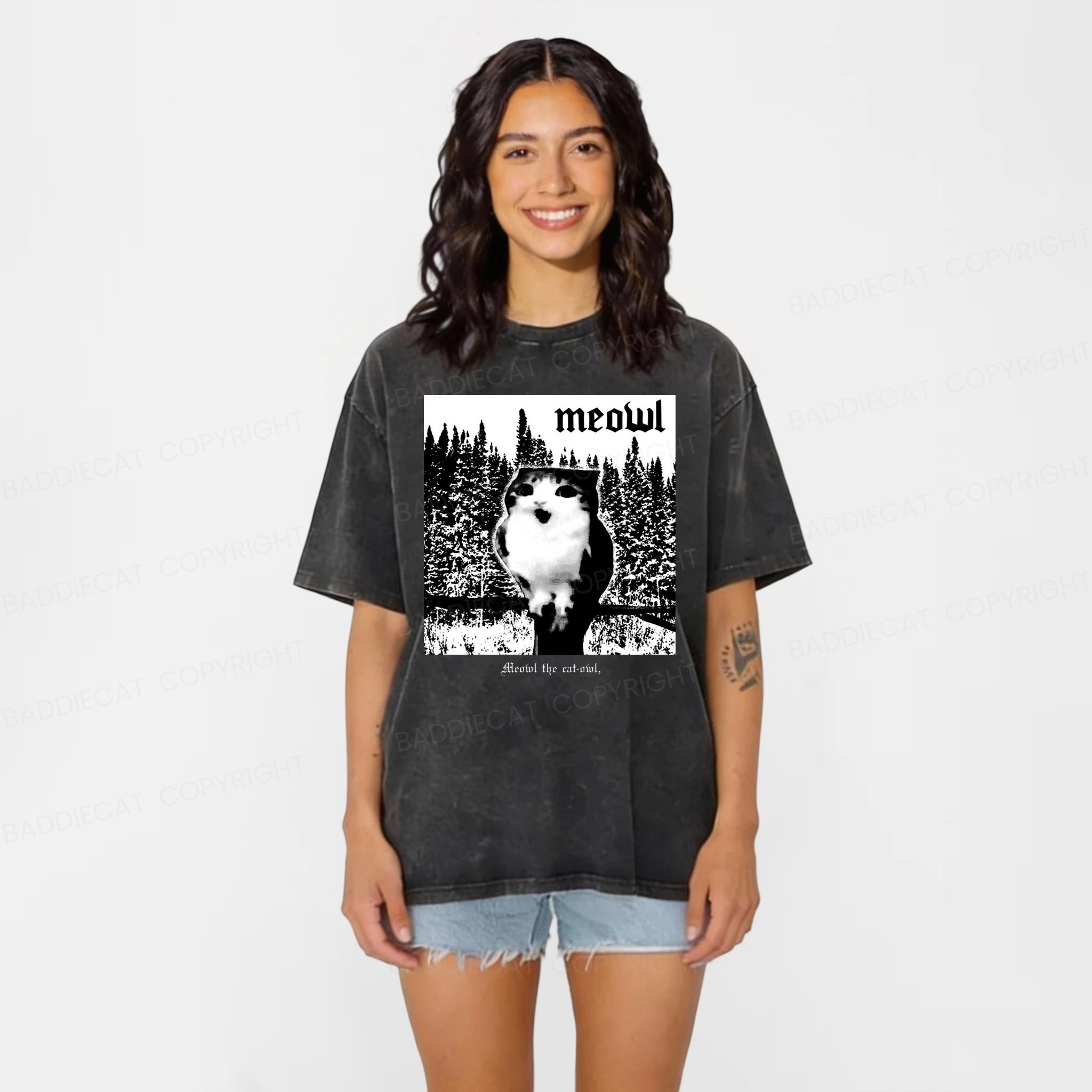 Baddiecat Meowl Cat Washed T-shirt